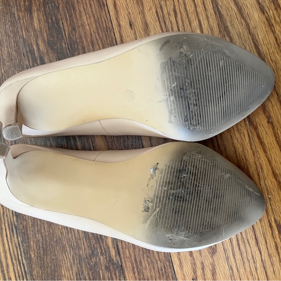 Joe Fresh Women's Beige Heels - Picture 9 of 11